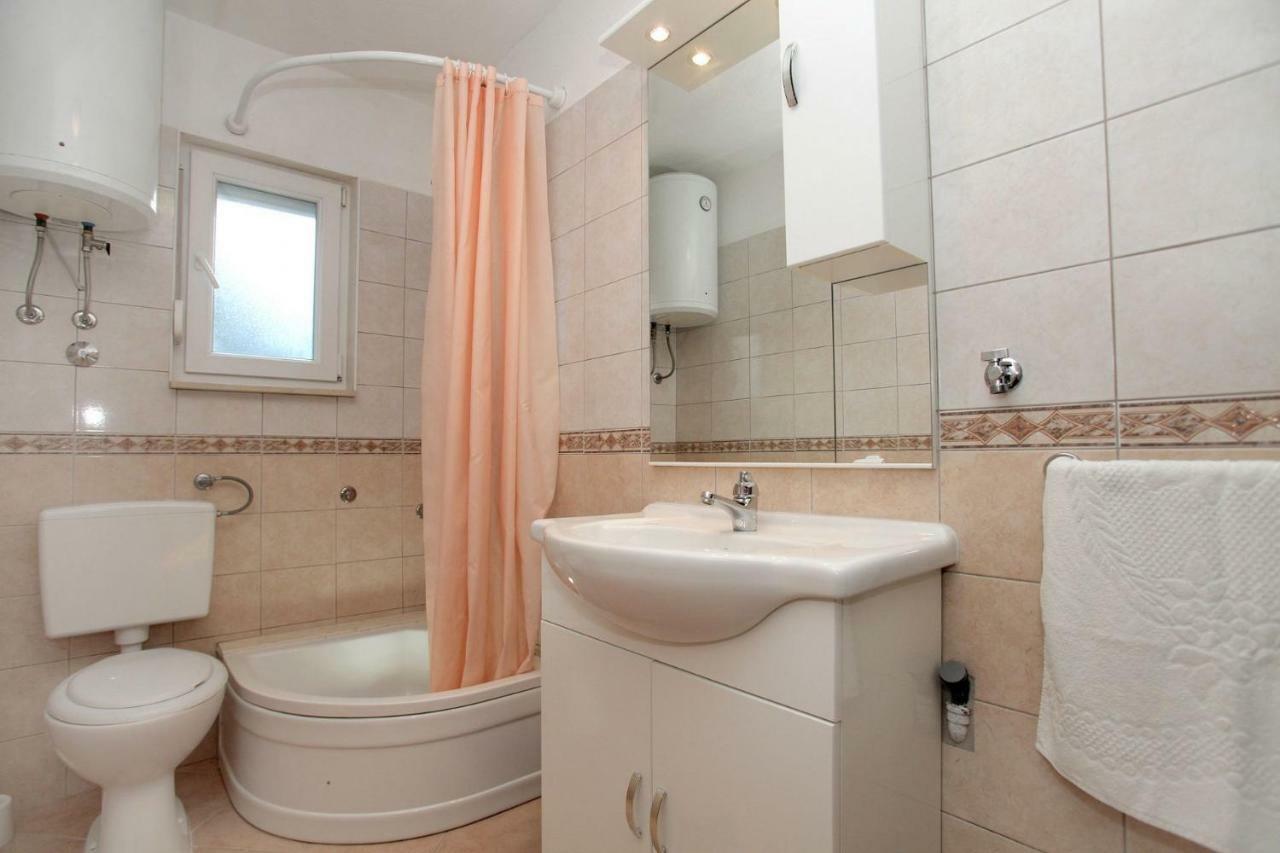 Apartments Maja - Sea View Trogir Exterior foto